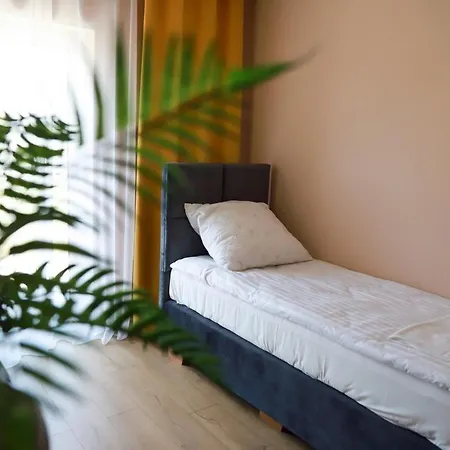 Apartamenty Jawor * יאבור